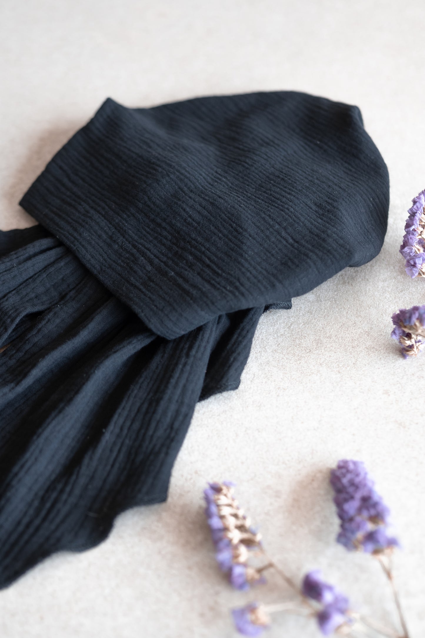 PAVANA headwear Black