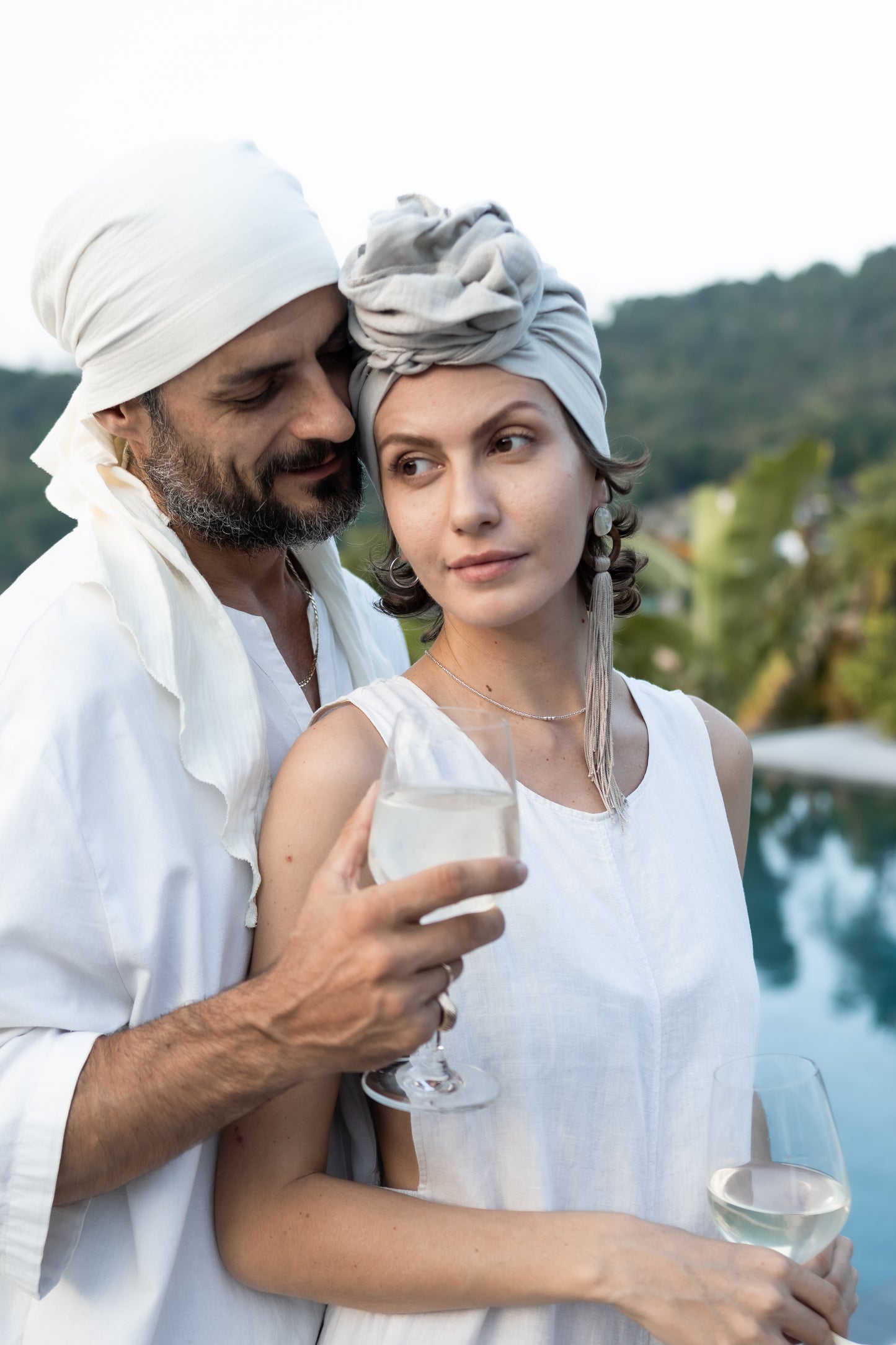 PAVANA headwear White