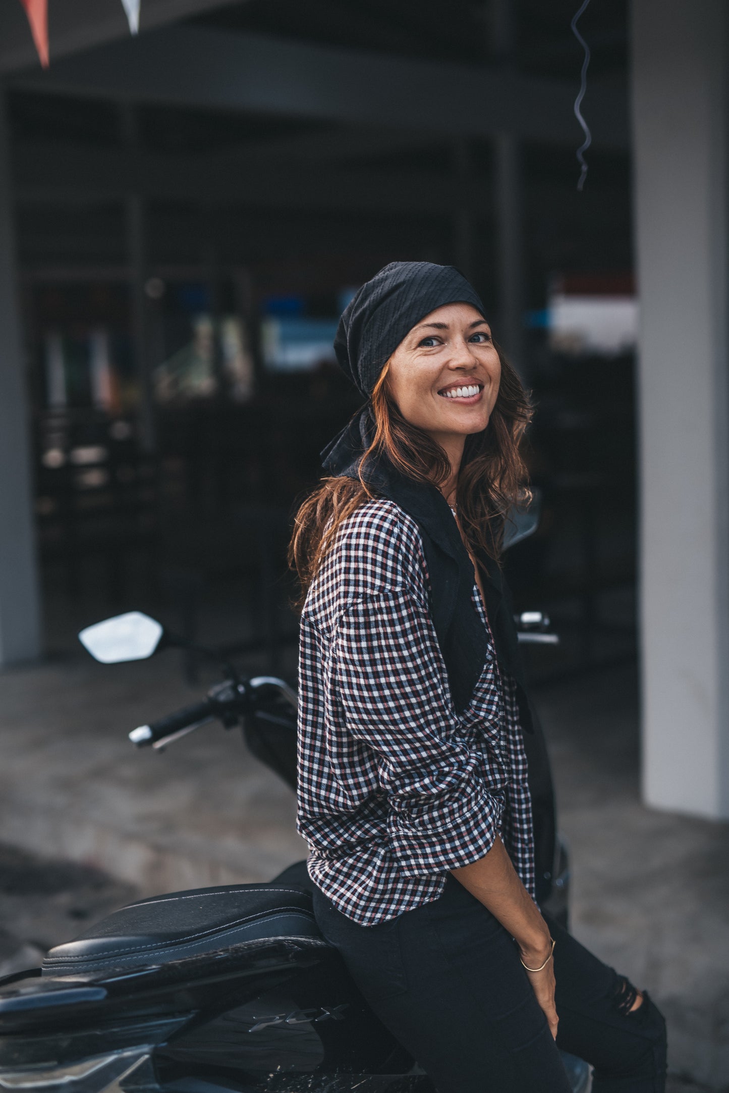 PAVANA headwear Black