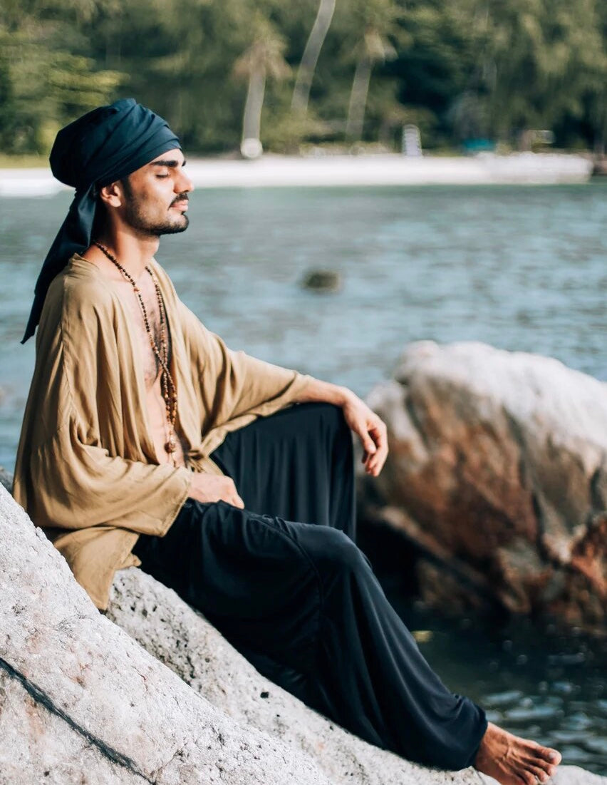 PAVANA headwear Black