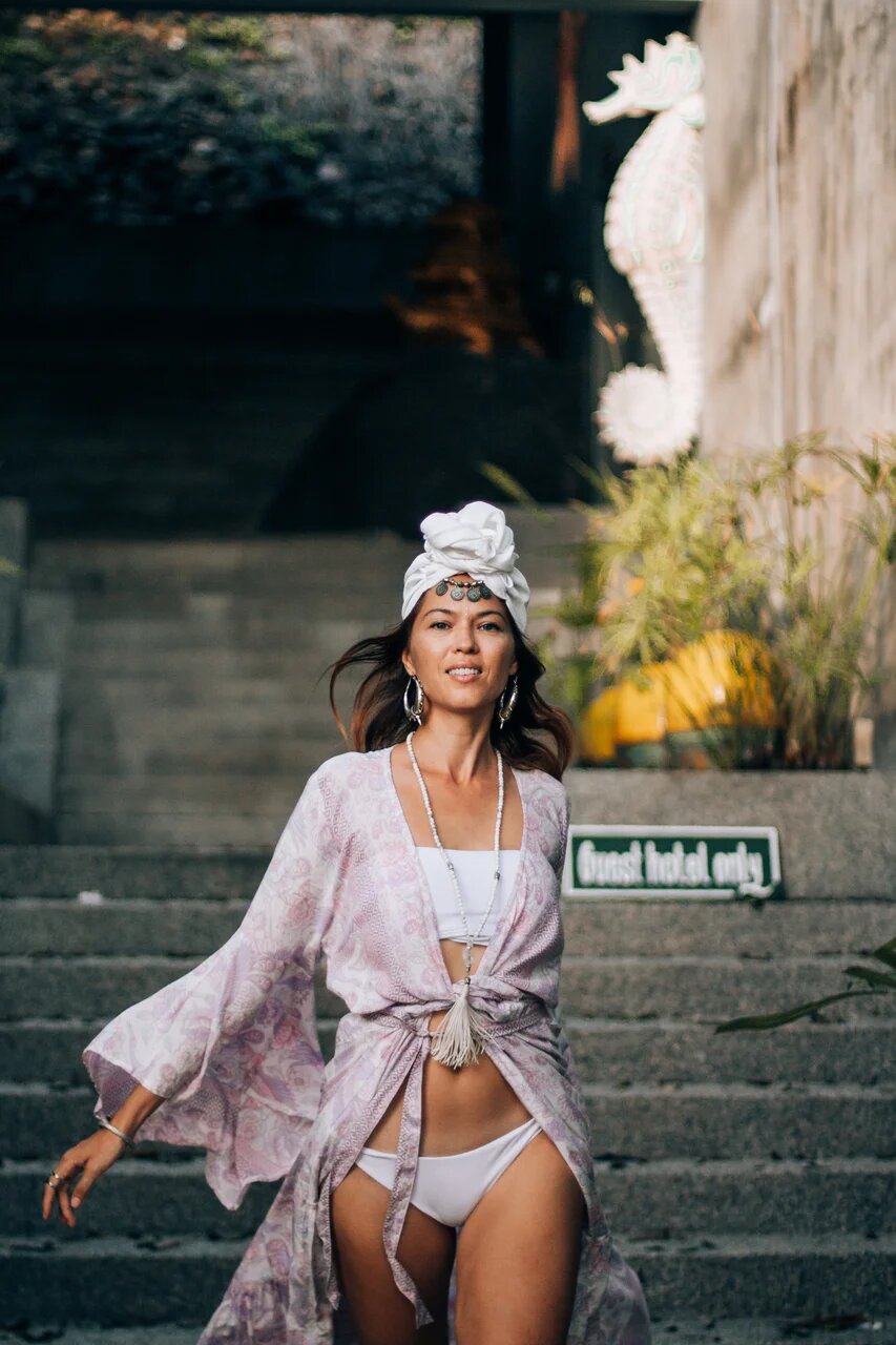PAVANA headwear White