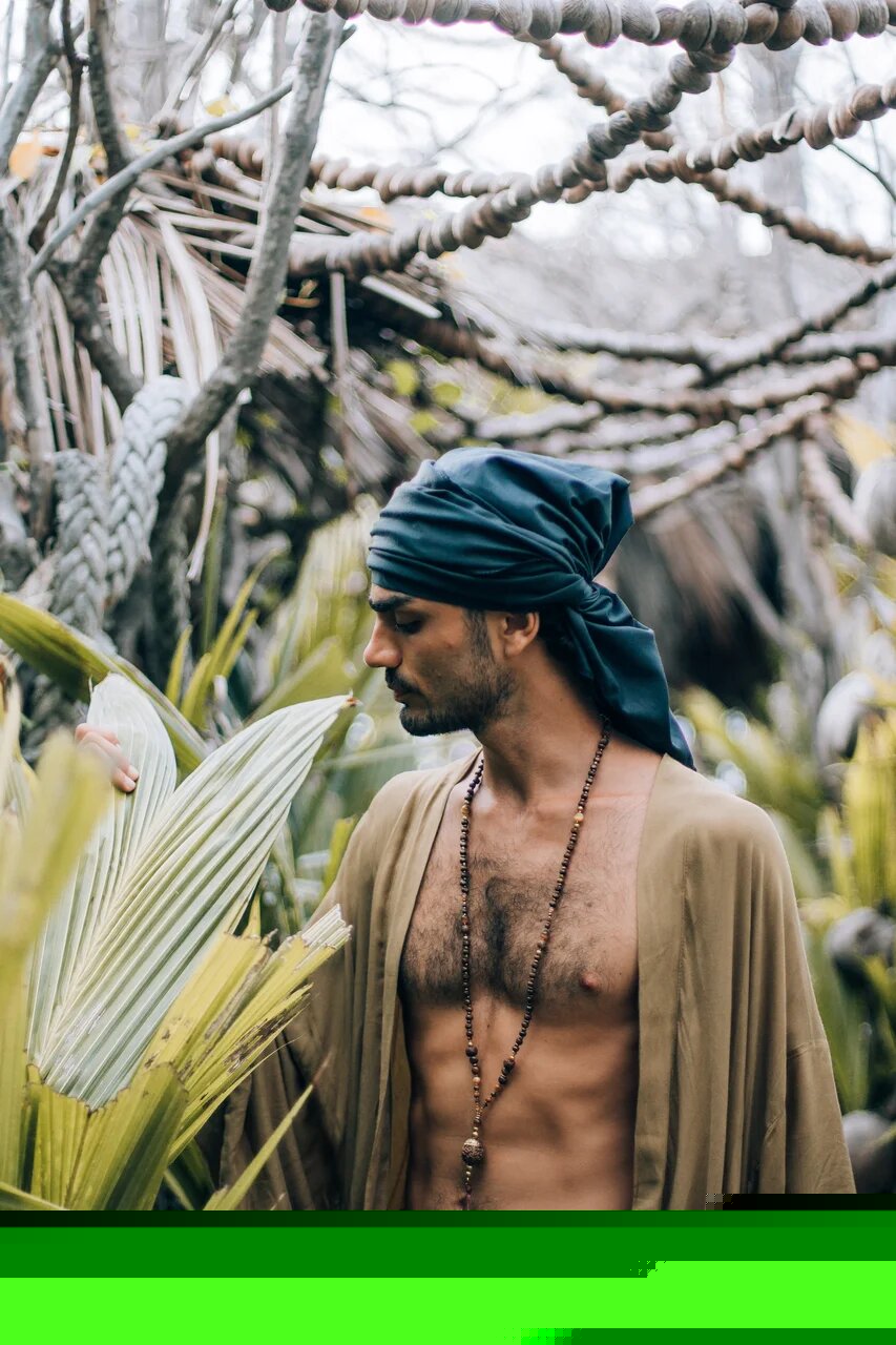 PAVANA headwear Black